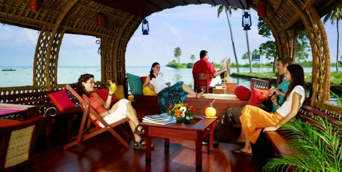 Explore Kerala Deluxe Package   (MTV227)
