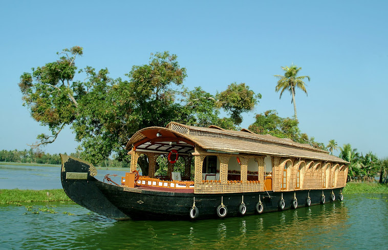 Explore Kerala !   (MTV226)